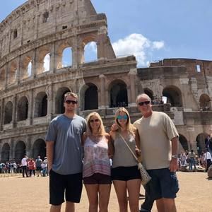 Meet your Posher, Lisa